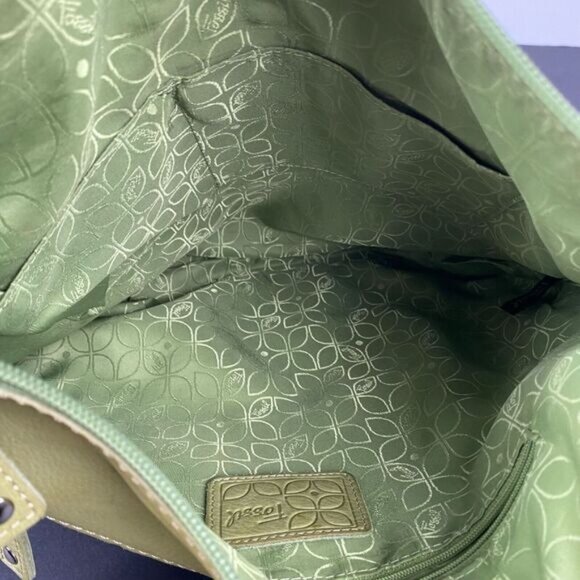 Fossil  green leather Crossbody bag with strap Zipper Pockets inner poccket - Picture 8 of 15